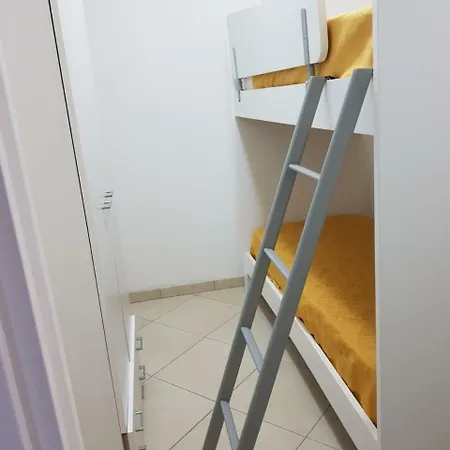 Torre Dell'orso بيت للعطل ميليندونيو